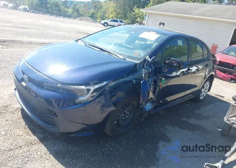 2025 Toyota Corolla Hybrid Le z USA, uszkodzony, nr VIN JTDBCMFE5S3081055